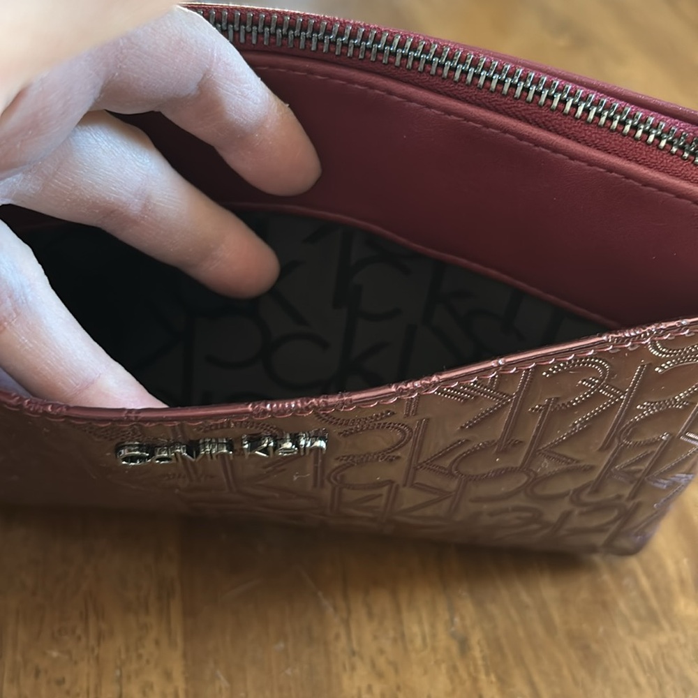 Calvin Klein small crossbody bag - Picture 4 of 7